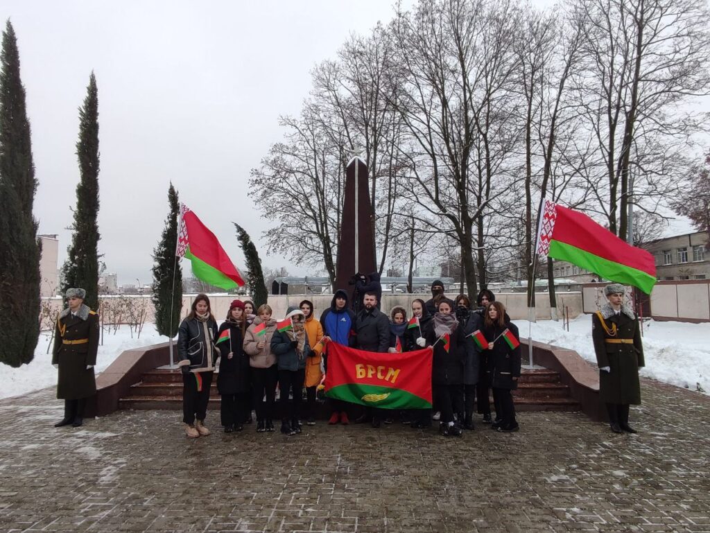 ТОРЖЕСТВЕННЫЙ МИТИНГ, ПОСВЯЩЕННЫЙ 79-Й ГОДОВЩИНЕ ОСВОБОЖДЕНИЯ ГОМЕЛЯ ОТ НЕМЕЦКО-ФАШИСТСКИХ ЗАХВАТЧИКОВ